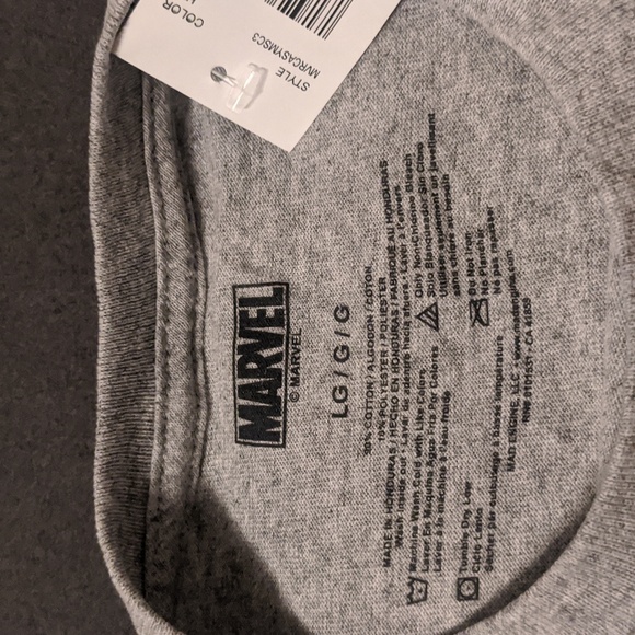 THE AVENGERS graphic tee NWT - Picture 4 of 9